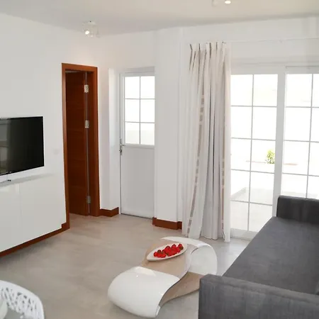 Deluxe Atlantico Rubicon Villa *
